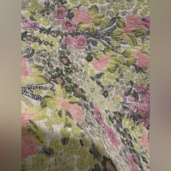 Love & other stories Floral Embroidered Skirt size 4 new - Picture 7 of 15